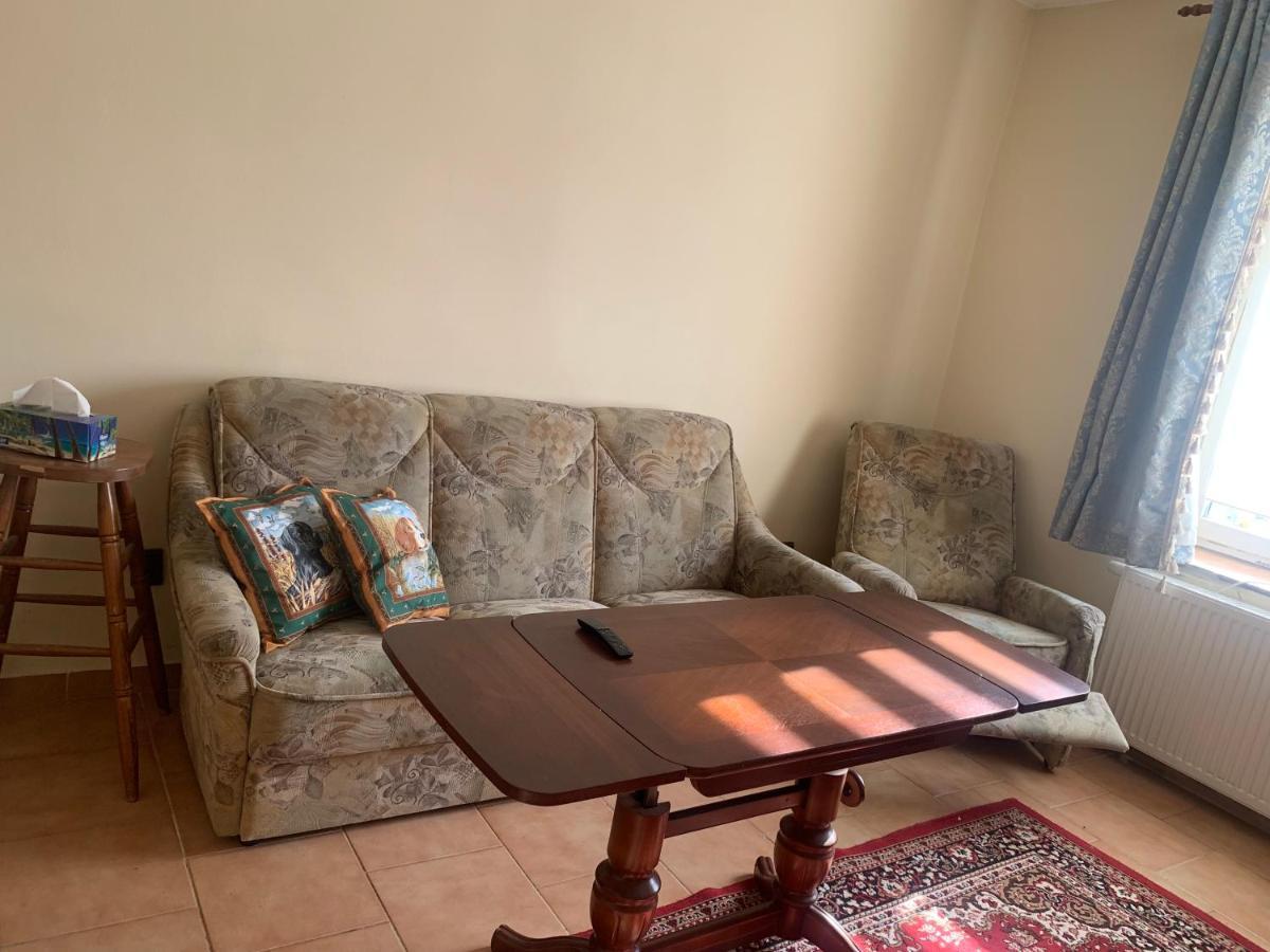 Ubytovani V Apartmanu, 2 Loznice, Na Farme Bzany Exterior foto